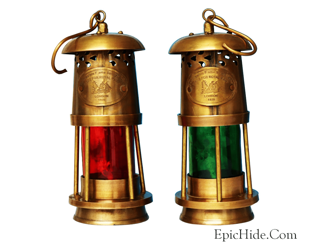 VINTAGE LANTERN (OIL LAMP)
